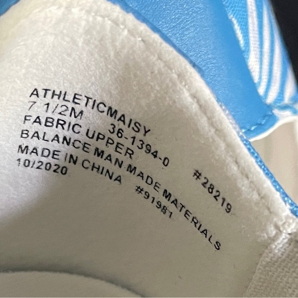 New Comfort View slip on Shoes Stable Heel Technology Skid Resistant NIP - Picture 5 of 11